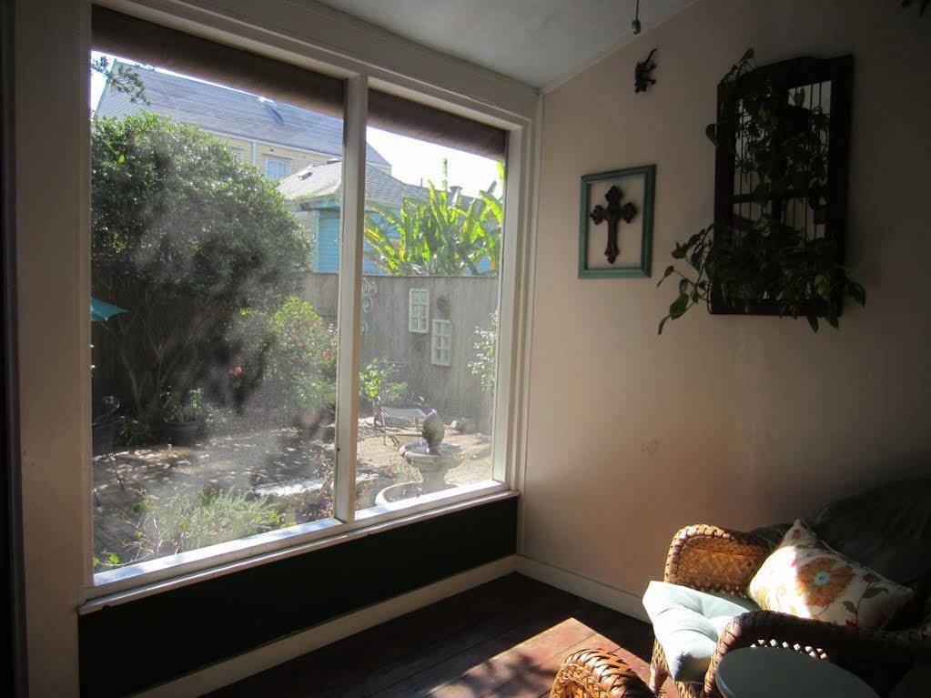 Garden District Bed And Breakfast นิวออร์ลีนส์ ภายนอก รูปภาพ